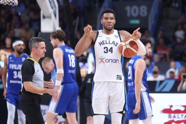 Μέλος της καλύτερης πεντάδας του Eurobasket ο Γιάννης Αντετοκούνμπο