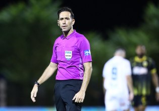 Αδιανόητη απόφαση του Παπαπέτρου, έκοψε γκολ του Λεβαδειακού κατά της ΑΕΚ (vid)