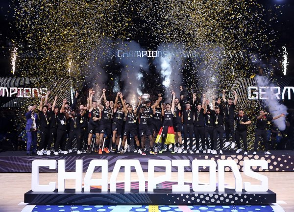 Τουρκία – Γερμανία 83-88: Πρωταθλητές Ευρώπης οι Γερμανοί (vid)