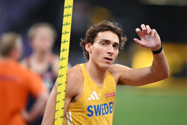 Πως ο Ντουπλάντις καταρρίπτει το παγκόσμιο ρεκόρ: Η ταχύτητα, το ειδικό παπούτσι, το κοντάρι