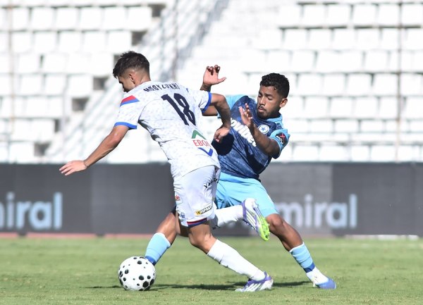 Βόλος – Ατρόμητος 1-1: «Απάντησαν» και έφυγαν με το βαθμό οι Περιστεριώτες (vid)