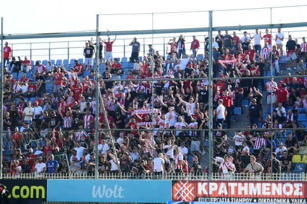 Ολυμπιακός: Δίπλα στην ομάδα 1.500 οπαδοί (pics)