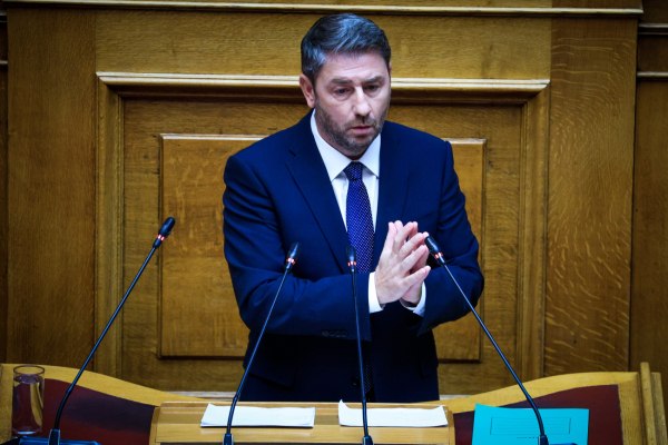 Ανδρουλάκης: Κενά περιεχομένου τα αφηγήματα του πρωθυπουργού – «Καλούν νεκρούς και όχι τους ζωντανούς» για τον ΟΠΕΚΕΠΕ