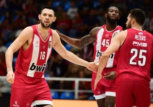 Με σφραγίδα Παπανικολάου ο Ολυμπιακός σήκωσε το Super Cup (92-83)