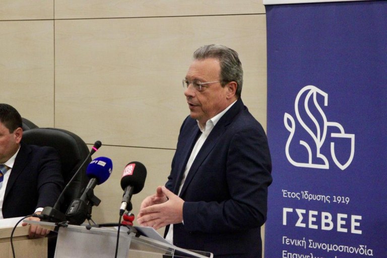 Φάμελλος: Η κυβέρνηση αξιοποίησε την κλιματική κρίση για να γίνουν οι πλούσιοι πλουσιότεροι