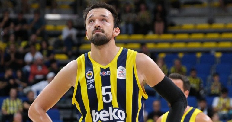 Επίσημο: Στην Dubai BC ο Σανλί (pic)