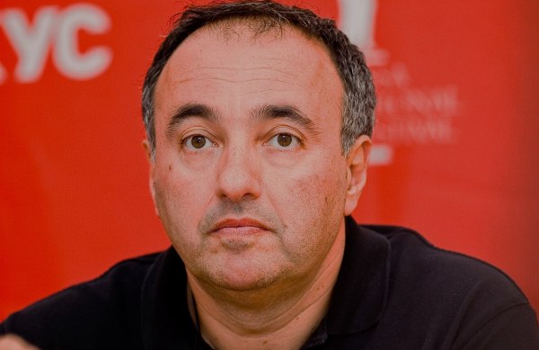 «Ο ρωσικός κινηματογράφος έχει στραφεί προς τα παραμύθια», λέει ο Ουκρανός σκηνοθέτης Αλεξάντερ Ροντνιάνσκι