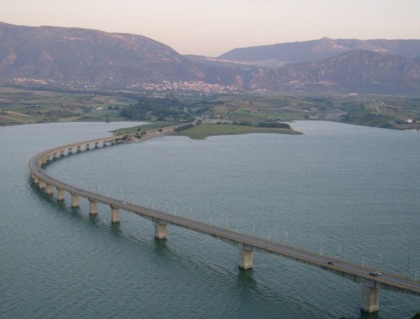Κοζάνη: Διακοπή της κυκλοφορίας στην Υψηλή Γέφυρα Σερβίων λόγω δοκιμαστικών φορτίσεων
