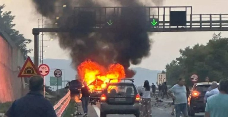 Πάτρα: Σοκ από το φρικτό τροχαίο με δύο νεκρούς – Η 70χρονη οδηγούσε επί ένα χιλιόμετρο ανάποδα