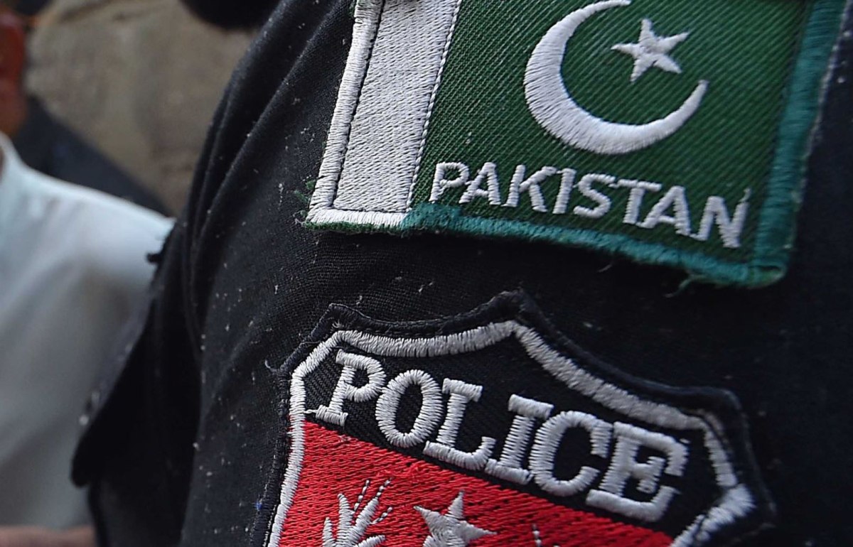 Πακιστάν: Βρέθηκαν στην άκρη δρόμου τα πτώματα τριών διεμφυλικών γυναικών – Ήταν γαζωμένα με σφαίρες