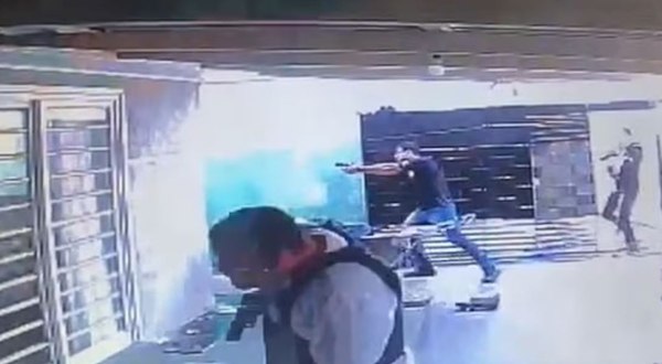 Βραζιλία: Κρατούσε σκλάβα για 22 χρόνια τη θετή του κόρη, απέκτησε μαζί της τρία παιδιά