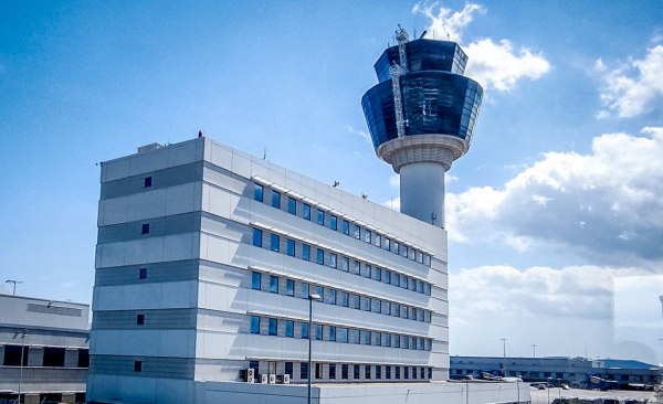 Κανονικά οι πτήσεις την Τετάρτη – Παράνομη η απεργία των ελεγκτών εναέριας κυκλοφορίας