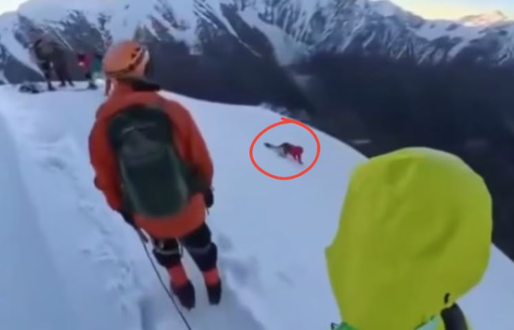 Κίνα: Σκοτώθηκε για μια selfie – Βίντεο που σοκάρει