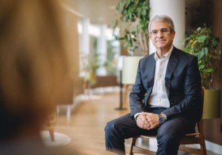 Nestlé: Νέες αποκαλύψεις για την απόλυση του CEO – Η ερωμένη του τον τσάκωσε σε ξενοδοχείο με άλλη υπάλληλο