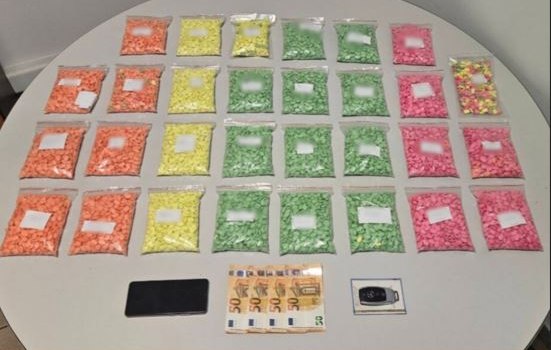 Θεσσαλονίκη: Συνελήφθη 55χρονος για διακίνηση ναρκωτικών – Είχε στην κατοχή του χιλιάδες χάπια Ecstasy