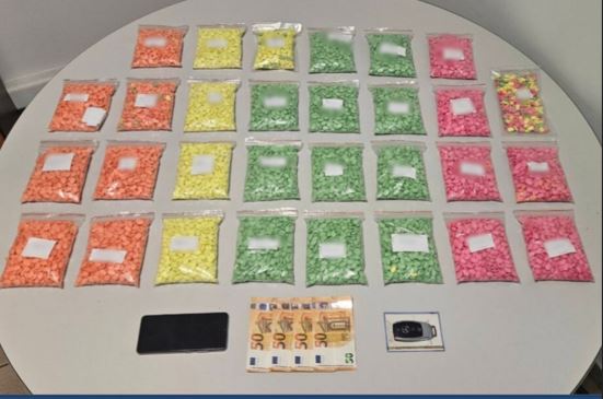 Θεσσαλονίκη: Συνελήφθη 55χρονος για διακίνηση ναρκωτικών – Είχε στην κατοχή του χιλιάδες χάπια Ecstasy