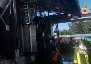 Νάπολη: Τρεις εργάτες νεκροί από έκρηξη σε εργοστάσιο διαχείρισης αποβλήτων