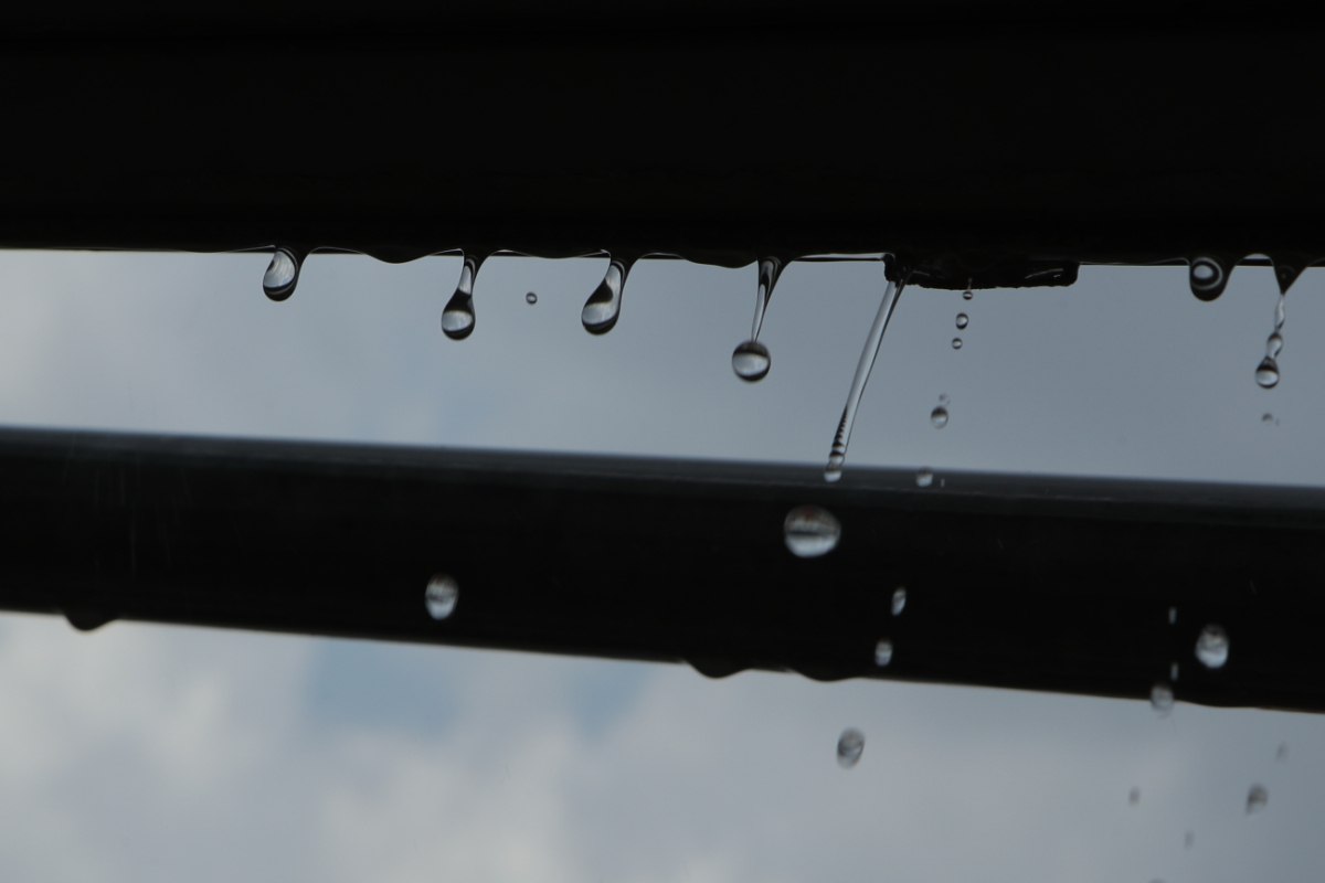 Καιρός: Μικρή πτώση θερμοκρασίας με βροχές και καταιγίδες σε πολλές περιοχές – Πού θα είναι ισχυρές