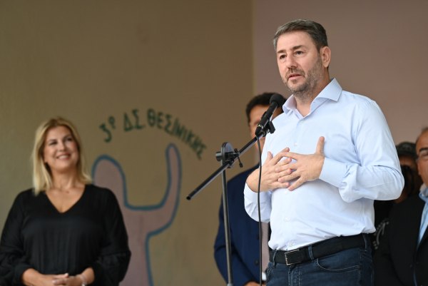 Ανδρουλάκης από Θεσσαλονίκη: Η δημόσια παιδεία είναι προτεραιότητα για μία χώρα με μικρότερες ανισότητες