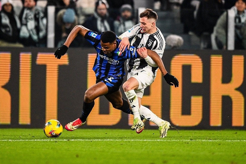 LIVE: Γιουβέντους – Ίντερ