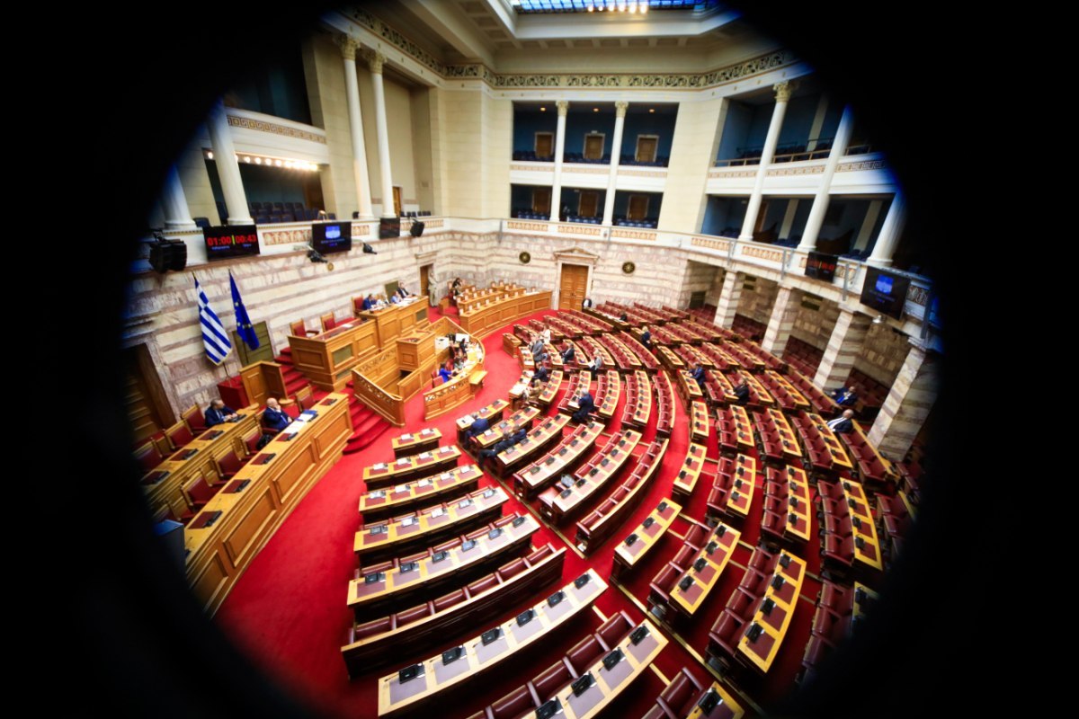 Εξεταστική ΟΠΕΚΕΠΕ: Όσα ΔΕΝ είπε ο κ. Σαλάτας (και δεν είπε πολλά) και η «γραμμή» των συμφερόντων