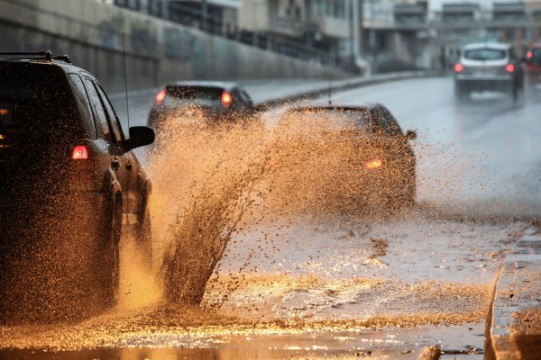 Καιρός: Νέο έκτακτο δελτίο – Ποιες περιοχές θα επηρεαστούν τις επόμενες ώρες