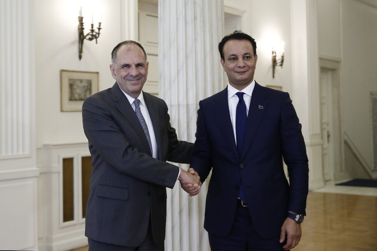 Γεραπετρίτης: Τόνισε την ελληνική και ευρωπαϊκή θέση για το άκυρο τουρκολιβυκό μνημόνιο στον γιο του Χαφτάρ