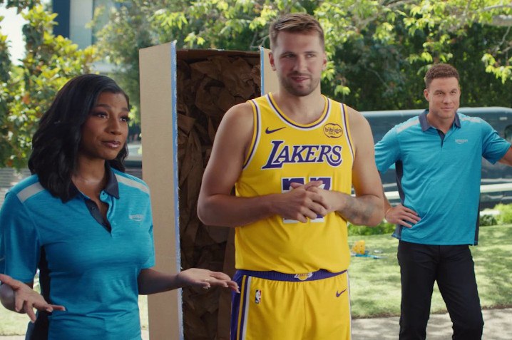 Το NBA και μια διαφήμιση γεμάτη… σούπερ σταρ για το «χρυσό» deal με το Prime (vid)