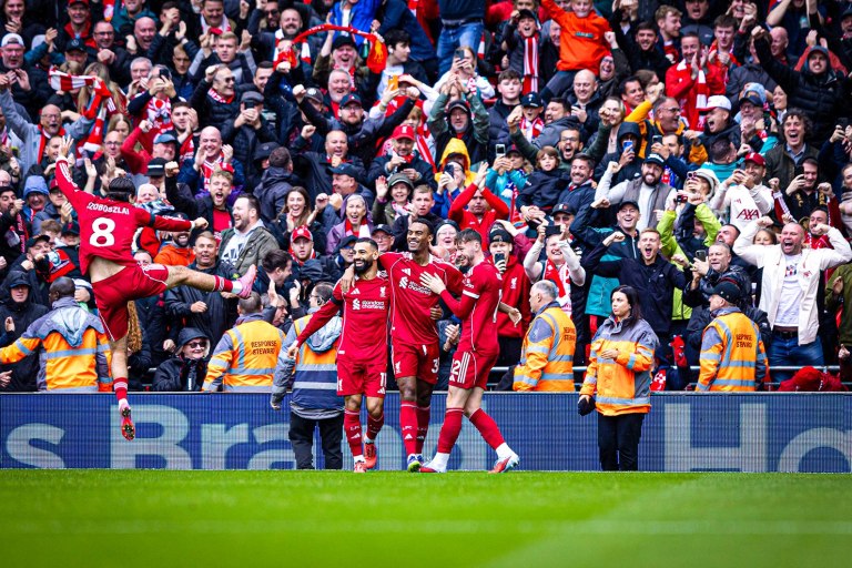 Λίβερπουλ – Έβερτον 2-1: Πήρε το ντέρμπι του Μερσεϊσάιντ και έκανε το 5Χ5