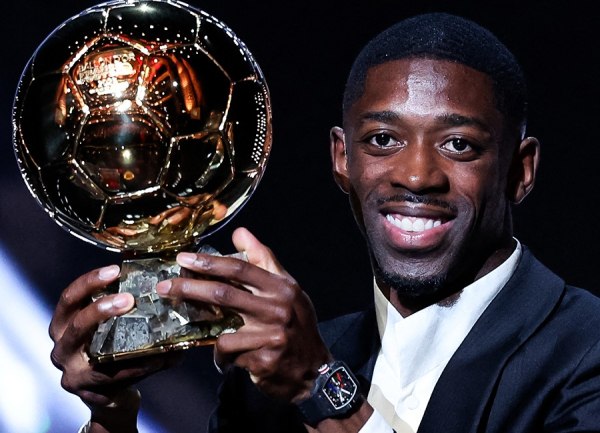 Ο Ουσμάν Ντεμπελέ νέος κάτοχος της χρυσής μπάλας! (vid)