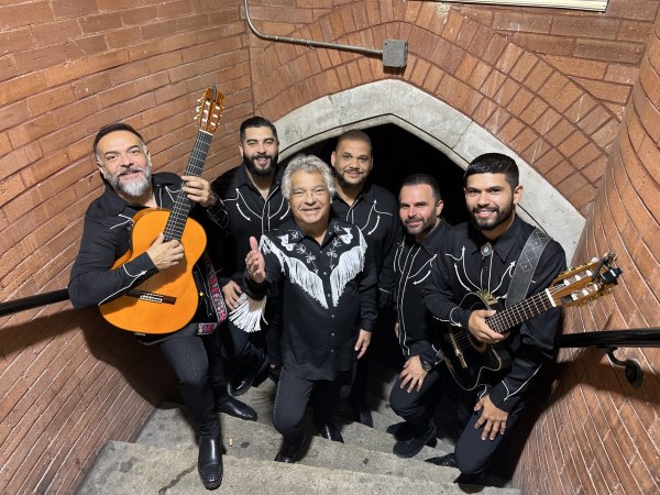 Gipsy Kings: Μια «καυτή» νύχτα με τους αληθινούς βασιλιάδες της Μεσογείου