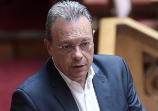 Φάμελλος: «Η κυβέρνηση αντιμετωπίζει το Κράτος Δικαίου ως εμπόδιο και όχι ως κατάκτηση»