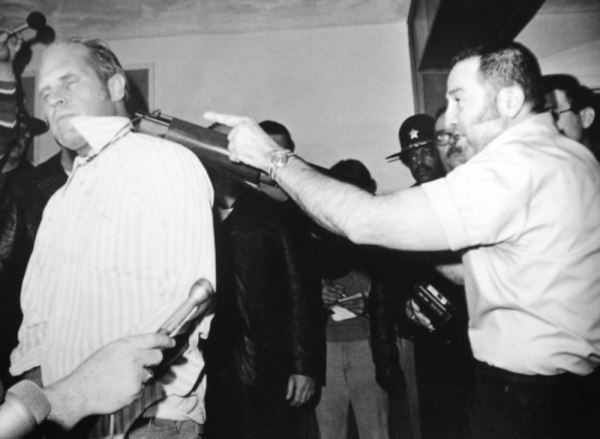 Η ιστορία του αντισυστημικού απαγωγέα Άντονι Κυρίτση κάνει την εμφάνιση της στο Φεστιβάλ Βενετίας