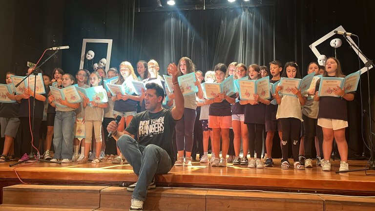 Μητρόπολη Πειραιώς: Διοργανώνει μουσική βραδιά προσφοράς και αλληλεγγύης στο Βεάκειο Θέατρο