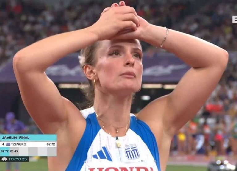 Δάκρυσε η Τζένγκο: «Συγκινούμαι γιατί βγαίνει όλη η πίεση της χρονιάς – Μπορούσε να βγει κάτι πολύ καλύτερο»