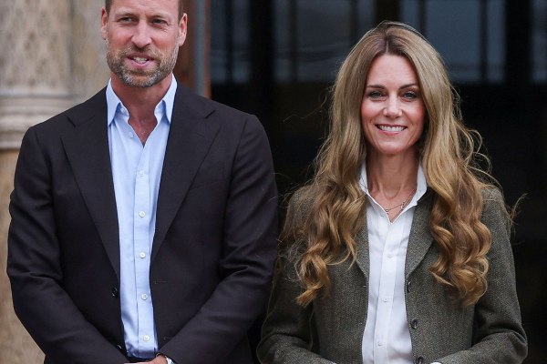 «Είμαι αηδιασμένος»: Ο κομμωτής της Νταϊάνα για την ξανθιά Κέιτ Μίντλετον – «Φοράει περούκα;»