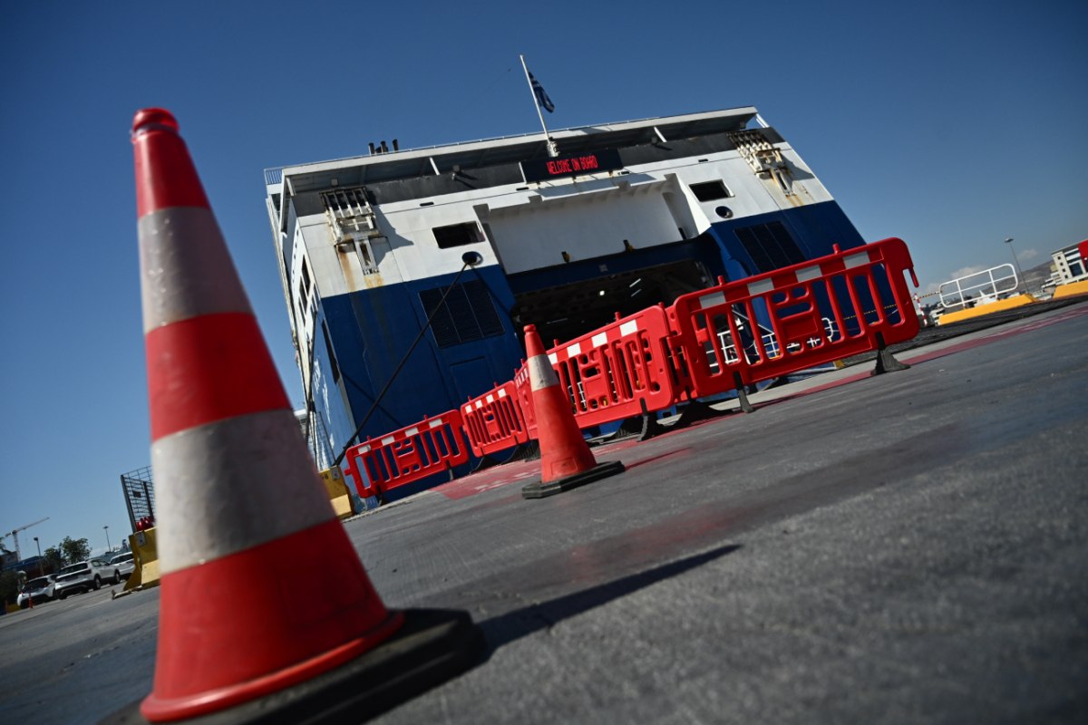 Πειραιάς: Πώς έγινε το ναυτικό δυστύχημα με τον 20χρονο – Ακινητοποιημένο στο λιμάνι το πλοίο Blue Star Chios