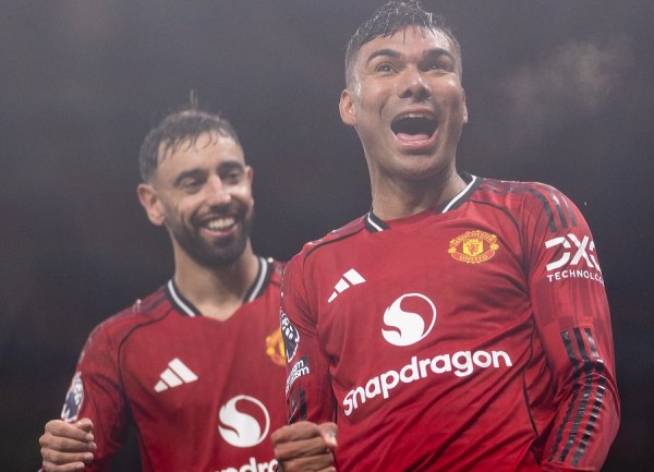 Μάντσεστερ Γιουνάιτεντ – Τσέλσι 2-1: Νίκη «ανάσα» για τους «διάβολους» (vid)