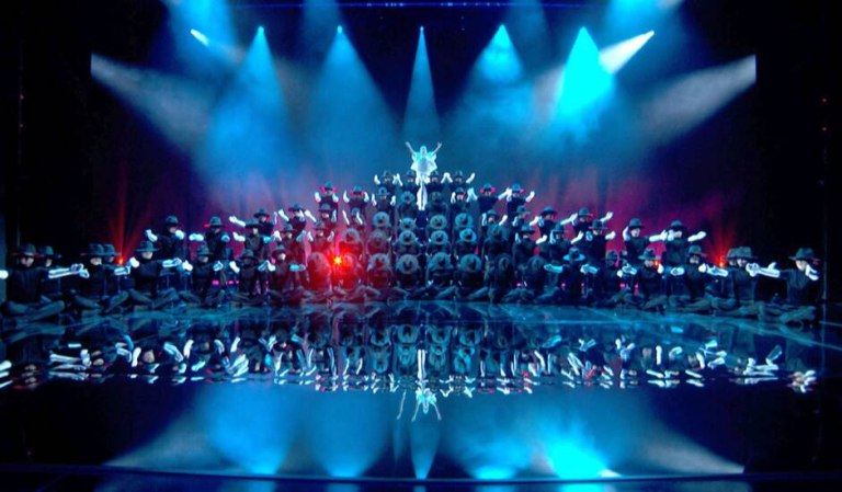 Murmuration, του Sadeck Berrabah στο Ηρώδειο