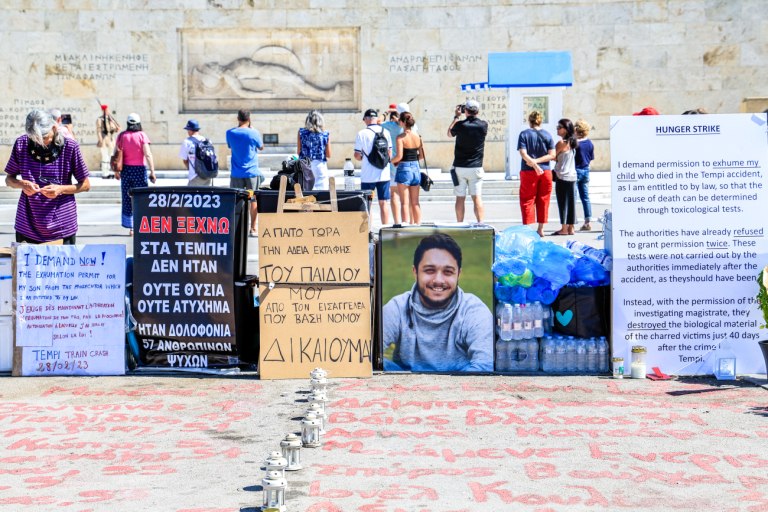 Τέμπη – Π. Ρούτσι: Στη δικαιοσύνη πετάει το μπαλάκι η κυβέρνηση – Σφοδρά πυρά από την αντιπολίτευση