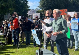 ΗΠΑ: Οι αρχές του Όρεγκον κατέθεσαν αγωγή για να εμποδίσουν την ανάπτυξη Εθνοφρουράς στο Πόρτλαντ