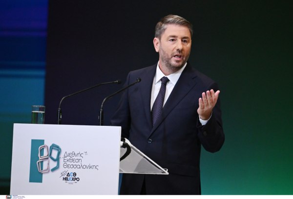 Κυβερνητικές πηγές: Ανεύθυνες οι υποσχέσεις Ανδρουλάκη- Επανέφερε αποτυχημένες συνταγές με πράσινα λεφτόδεντρα