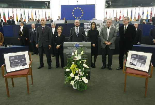 Από τον Τσάρλι Κερκ μέχρι τους Παλαιστίνιους δημοσιογράφους: Οι υποψήφιοι για το φετινό Βραβείο Ζαχάρωφ της ΕΕ