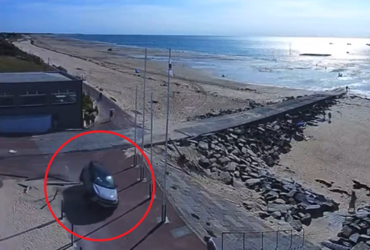 Γαλλία: Αμάξι έπεσε σε πεζούς – Ένας νεκρός και πέντε τραυματίες