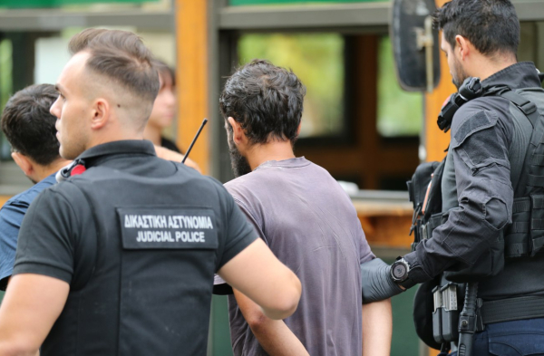 Στη φυλακή ο 32χρονος για τους εμπρησμούς στον Υμηττό – Τι είπε για τον ISIS