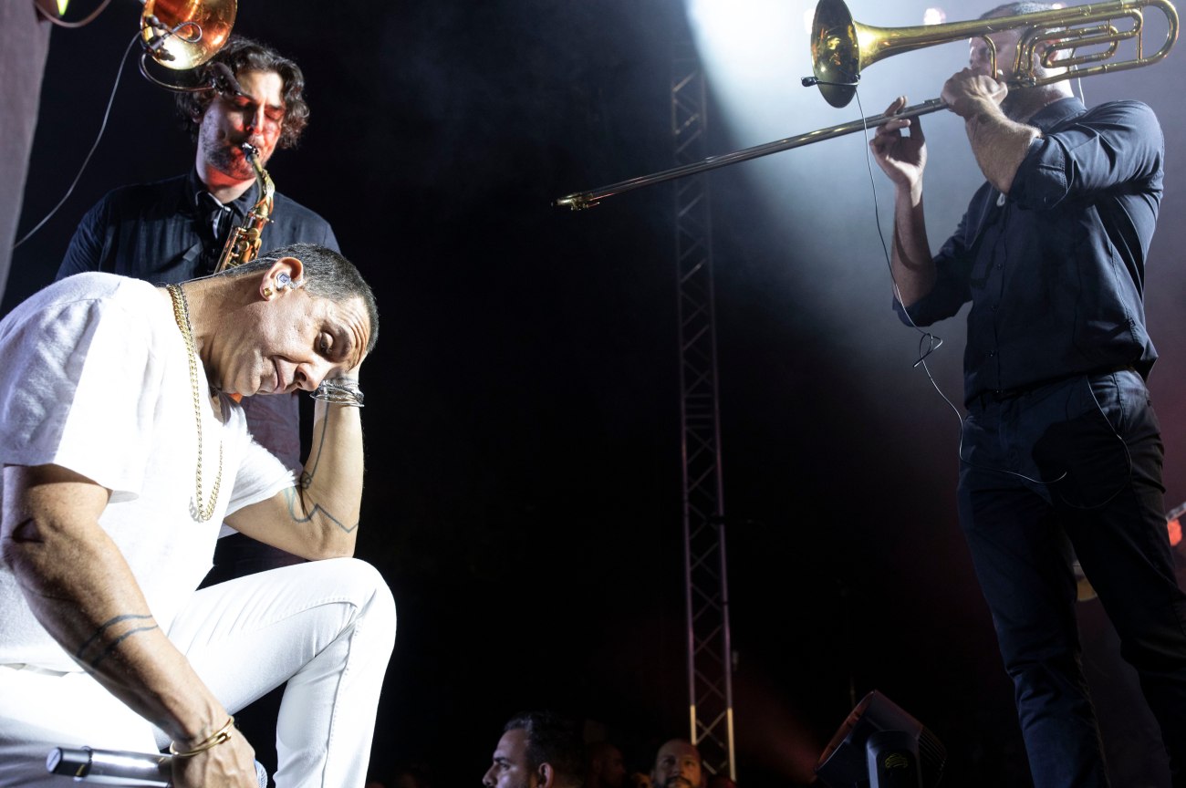 «Εγώ μια βόλτα πέρασα και…»: Το «καρφί» του Γιώργου Μαζωνάκη για τον εγκλεισμό του στο Δρομοκαΐτειο