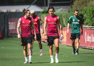 Κώστας Τσιμίκας: Προπονήθηκε με τη Ρόμα για πρώτη φορά (pics)