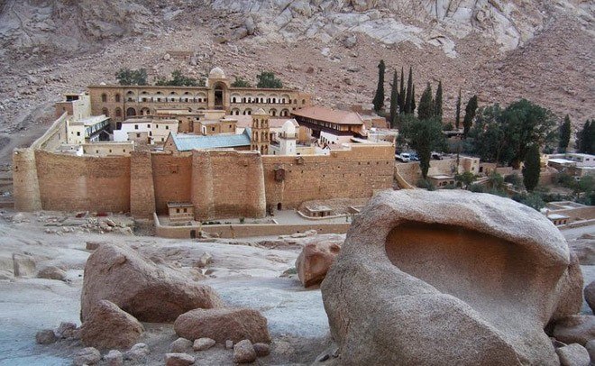 Παρέμβαση από το Πατριαρχείο Ιεροσολύμων για τη Μονή Σινά – Για εξηγήσεις καλείται ο Αρχιεπίσκοπος Δαμιανός