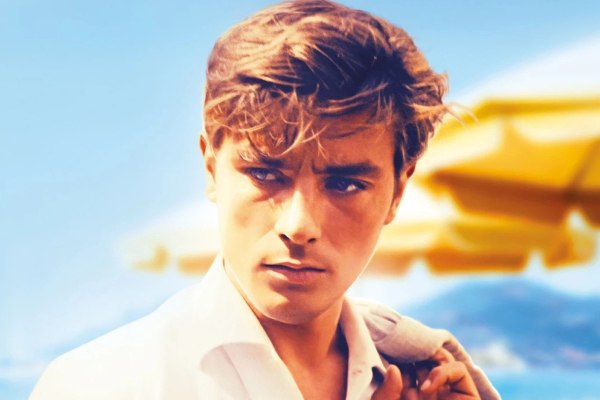 Αλαίν Ντελόν: Πόλεμος ανάμεσα στα παιδιά του για τη διαθήκη του σταρ – «Αδυσώπητη μάχη»