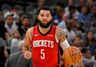 Σοκ στους Ρόκετς – Υπέστη ρήξη χιαστού ο ΒανΒλίτ (pic)